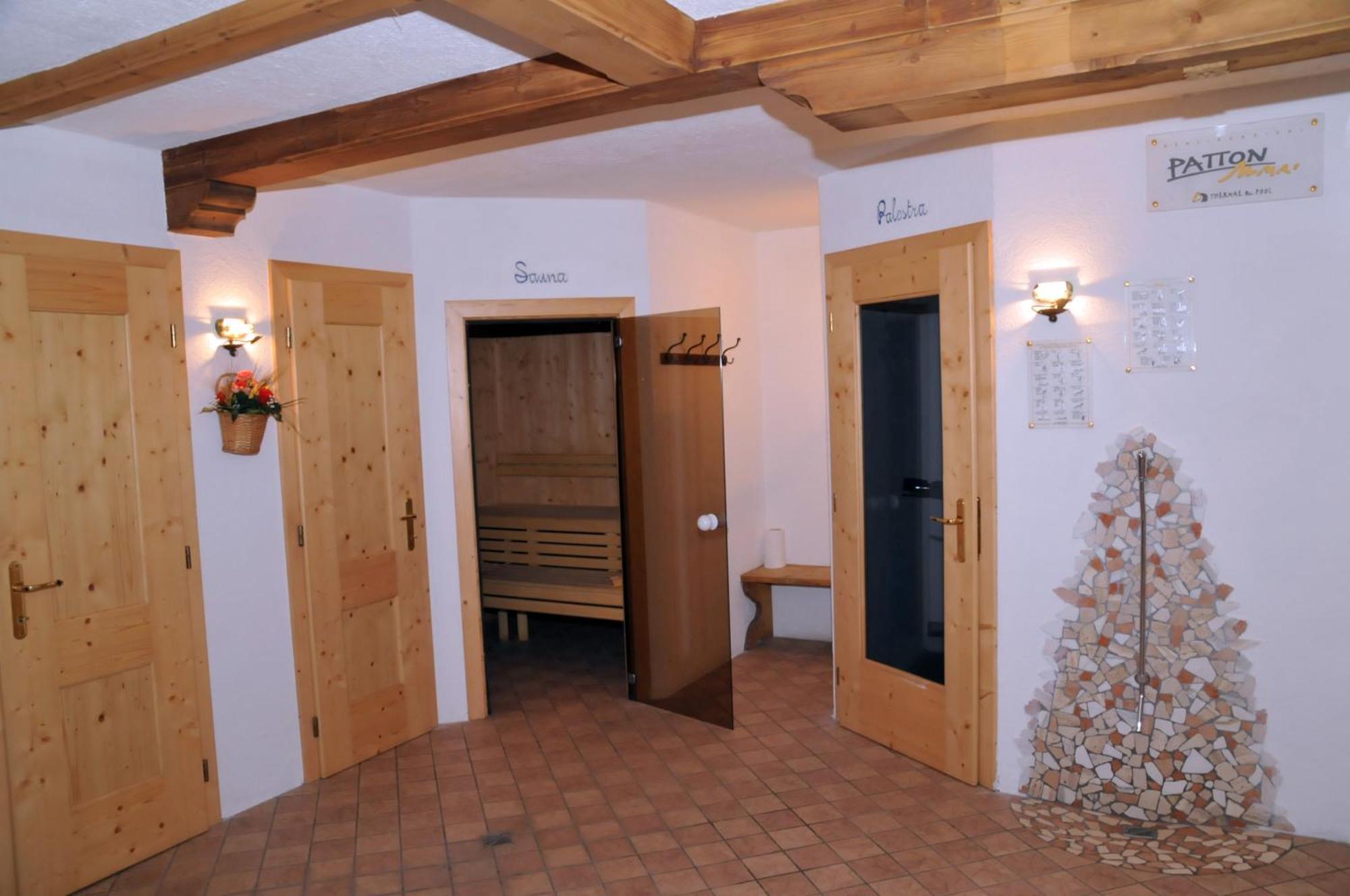 Hotel Ciamol Campitello di Fassa Exterior photo